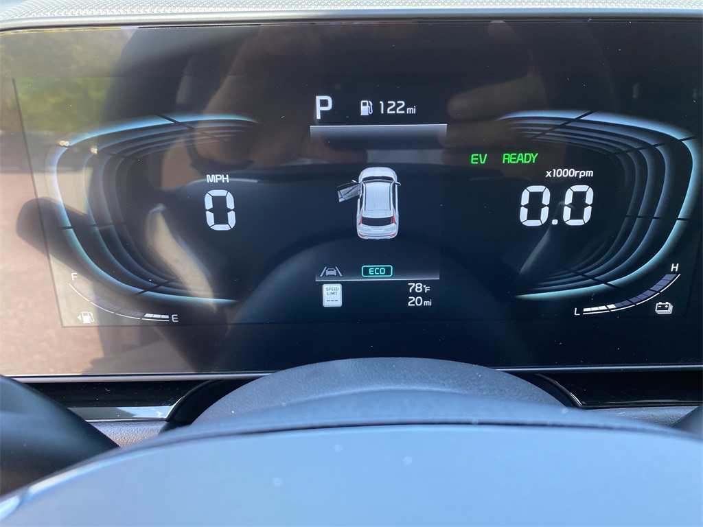 2025 Kia Niro EX photo 12