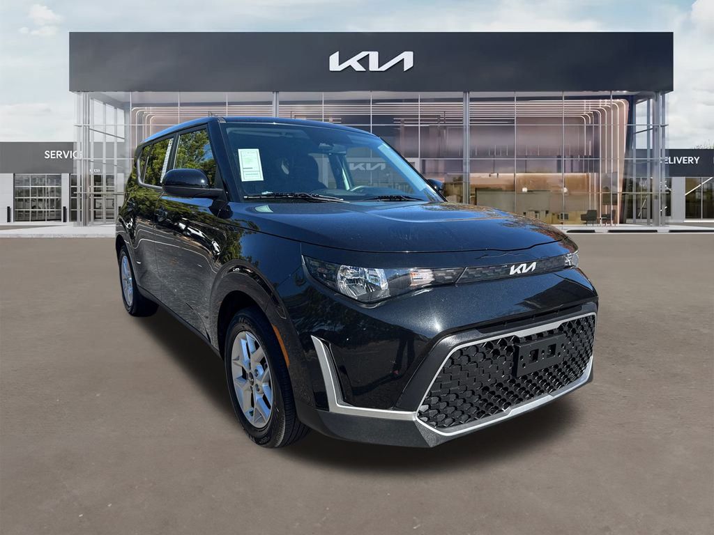 2024 Kia Soul LX