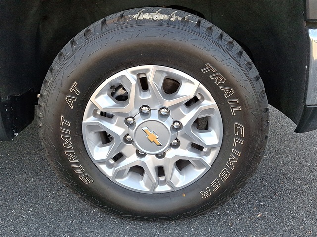 2024 Chevrolet Silverado 3500HD LTZ photo 7