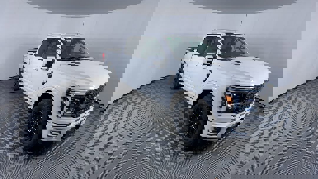 2025 Ford F-150 Platinum photo 2