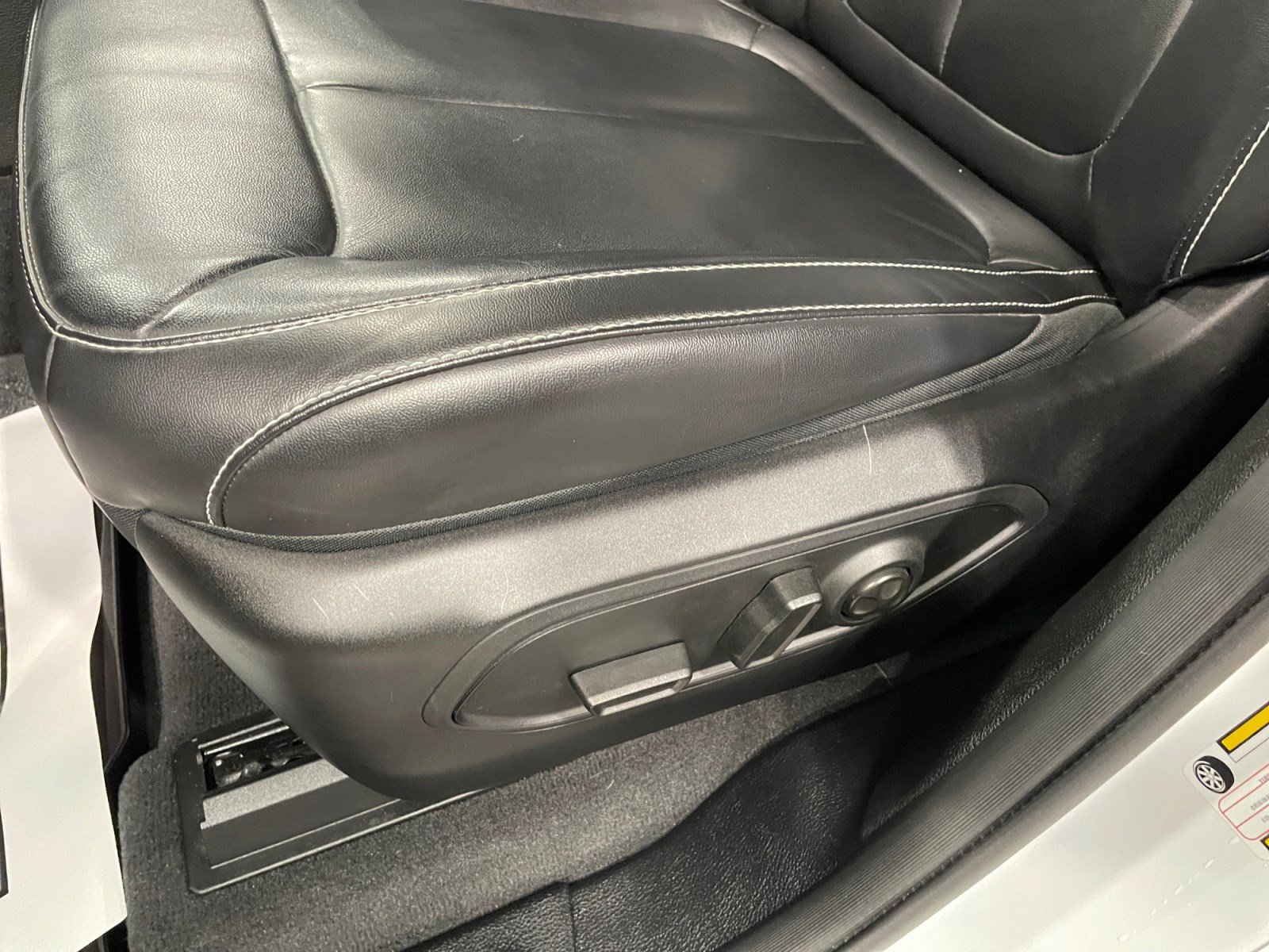 2021 Jeep Grand Cherokee Limited photo 17