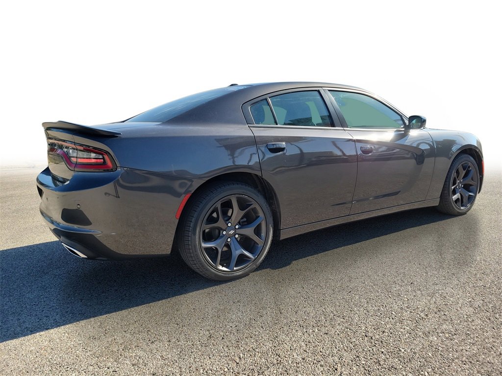 2020 Dodge Charger SXT photo 3