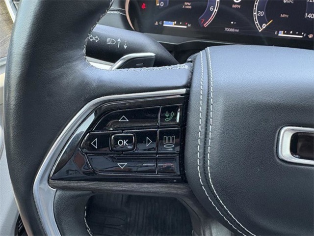 2021 Jeep Grand Cherokee Overland photo 19