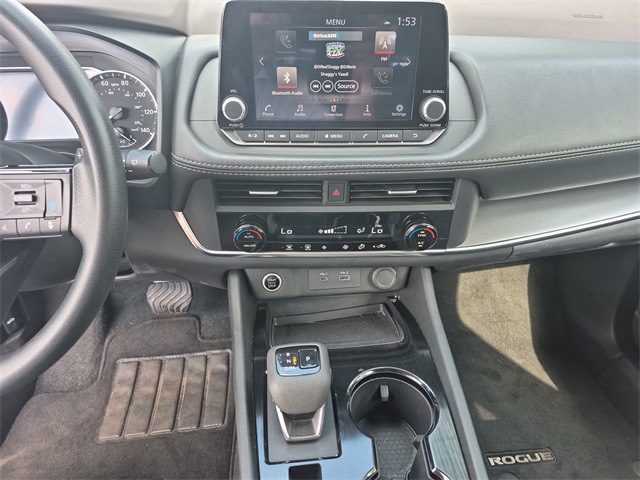 2023 Nissan Rogue SV photo 19