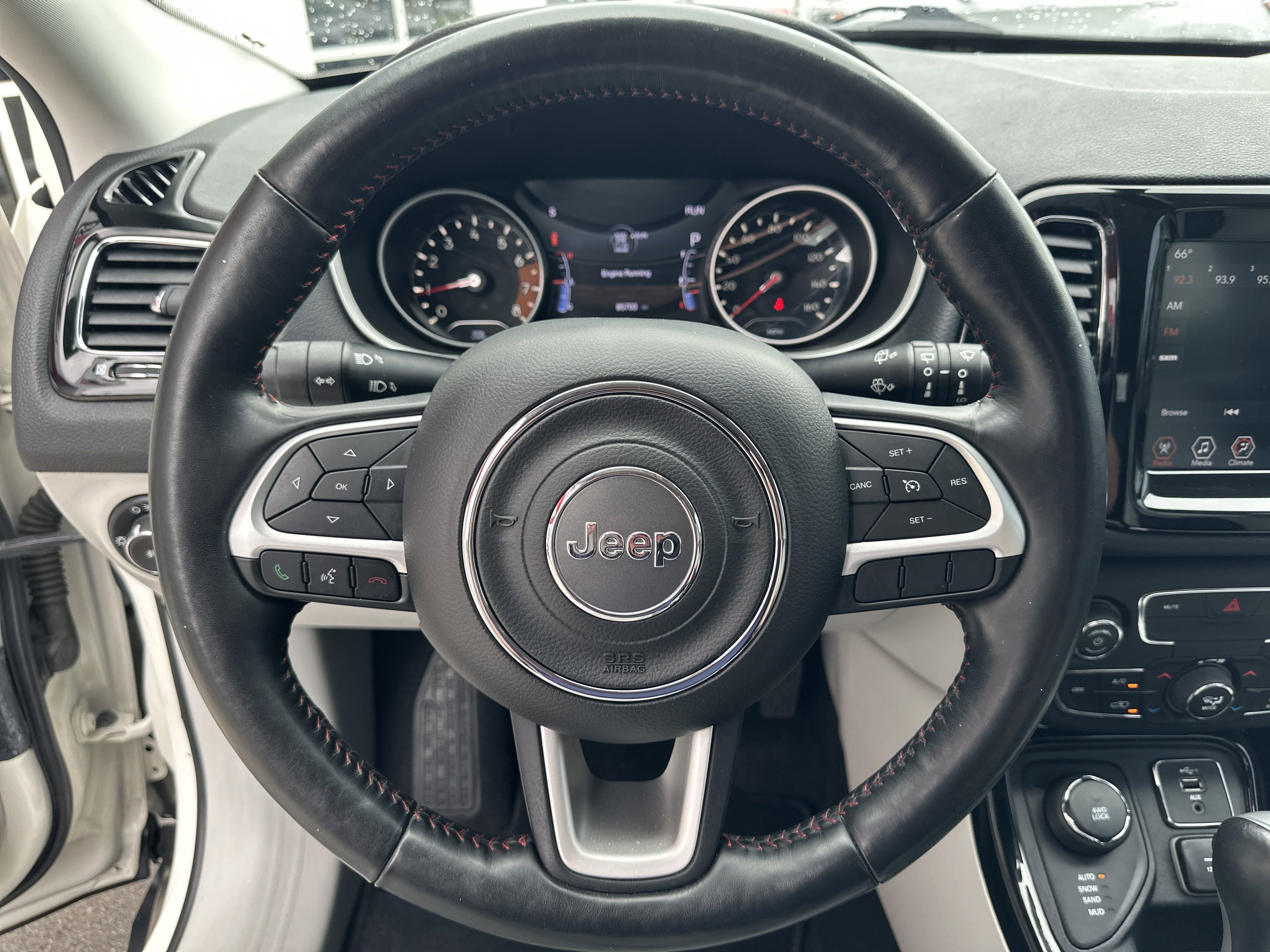 2020 Jeep Compass Limited photo 5