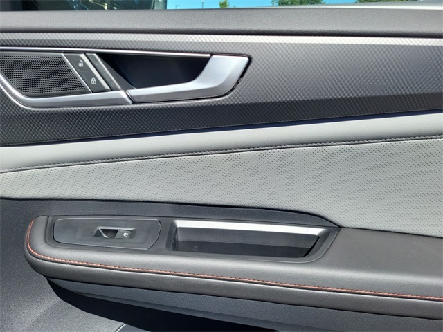2025 Volkswagen Atlas Peak Edition SE photo 16