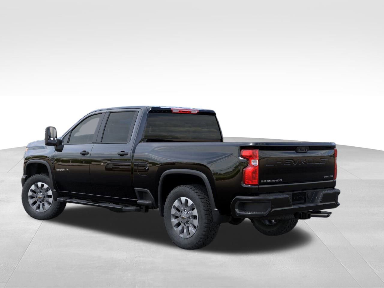 2026 Chevrolet Silverado 2500HD Custom photo 3