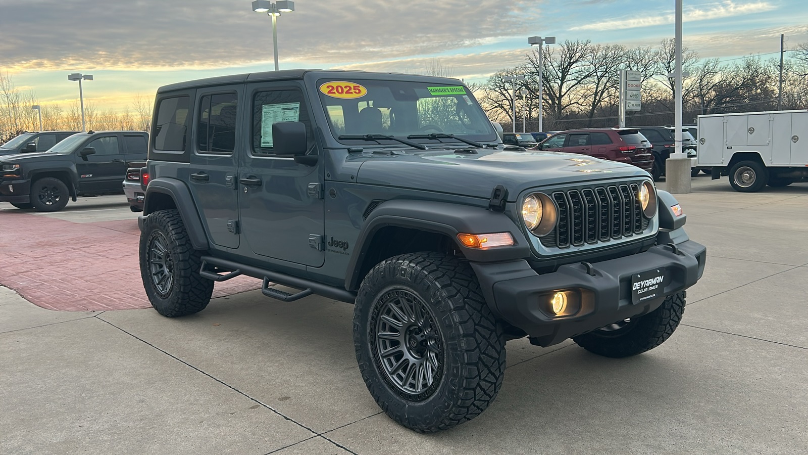 2025 Jeep Wrangler 4-Door Sport S's photo