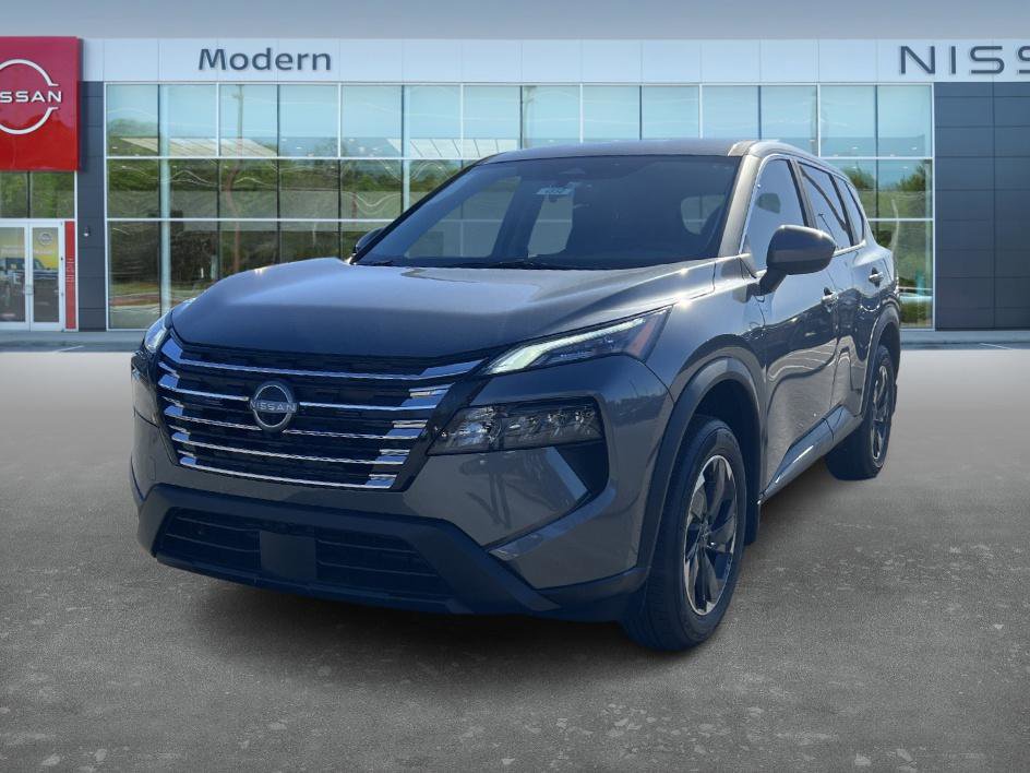 2026 Nissan Rogue SV's photo