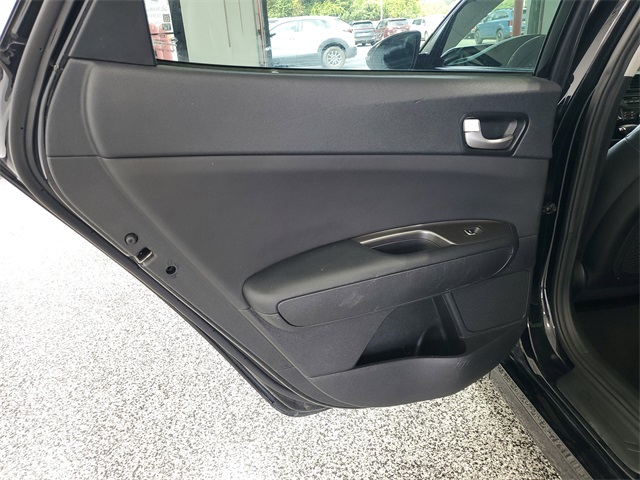 2020 Kia Optima S photo 24