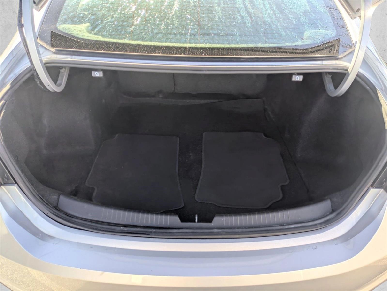 2022 Chevrolet Malibu 1LT photo 4