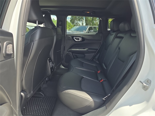 2025 Jeep Compass Latitude photo 12