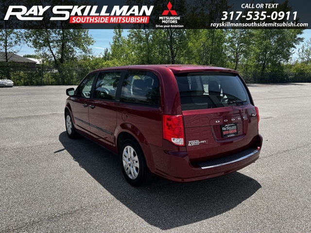 2015 Dodge Grand Caravan SE photo 3