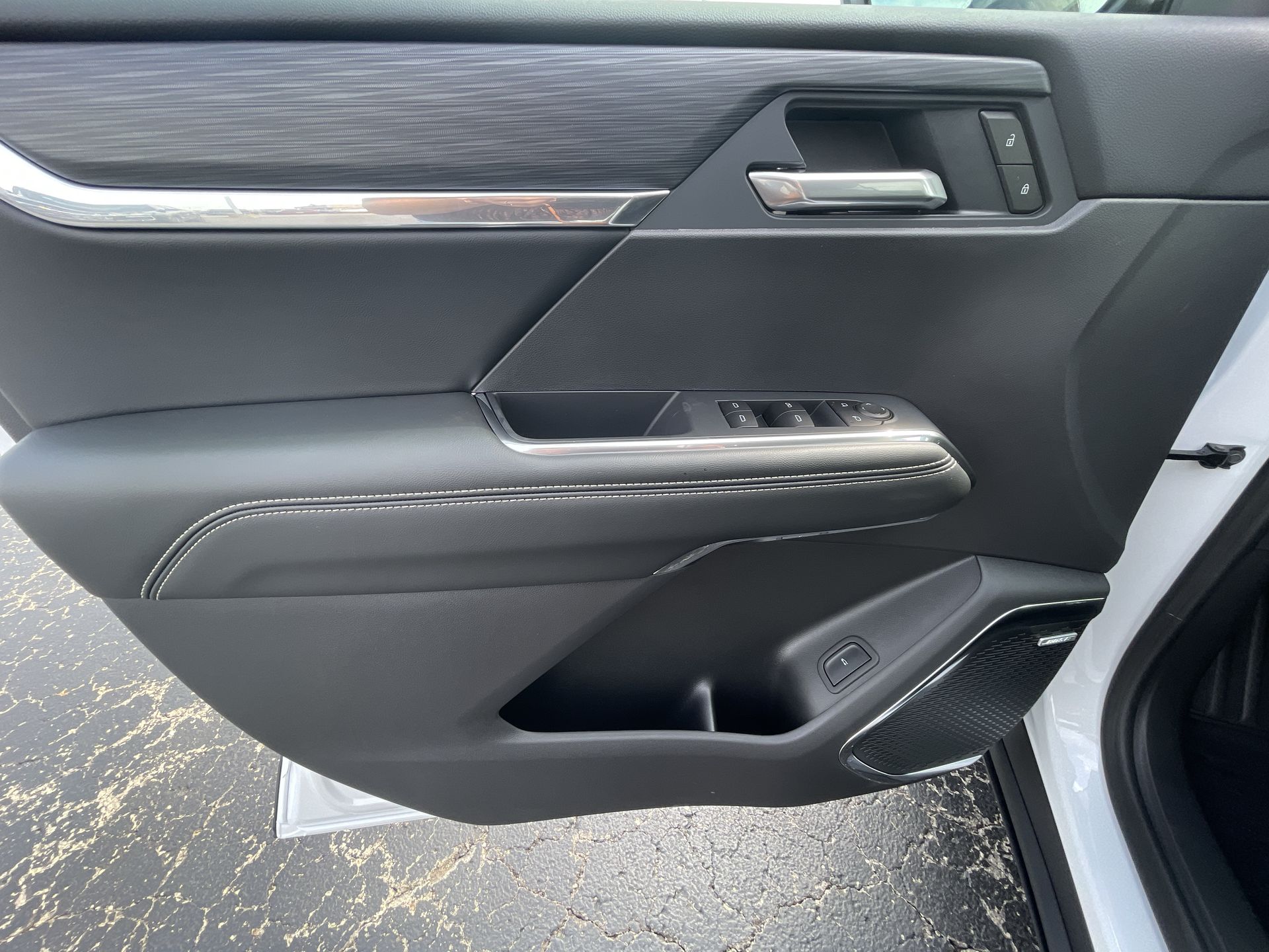 2026 Gmc Acadia Elevation photo 45