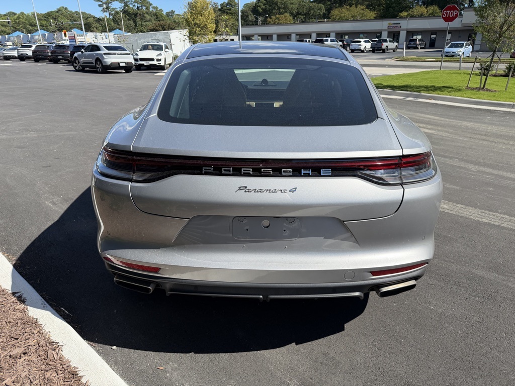 2021 Porsche Panamera 4 photo 6