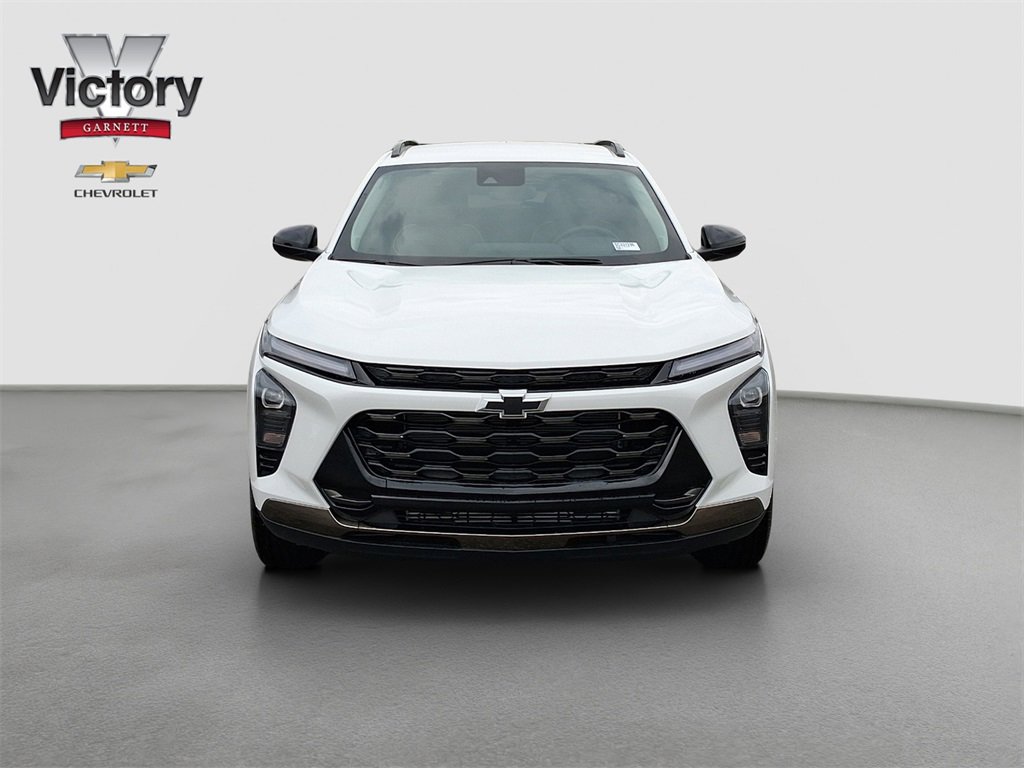 2025 Chevrolet Trax ACTIV photo 2
