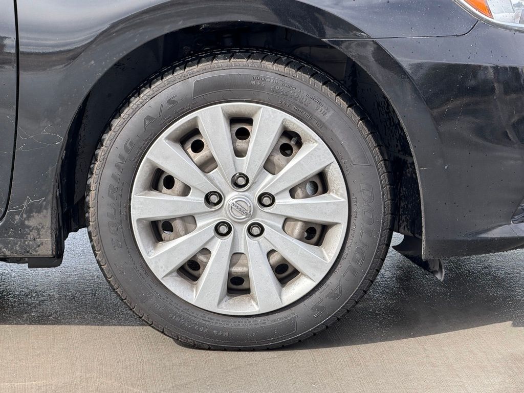 2018 Nissan Sentra S photo 4