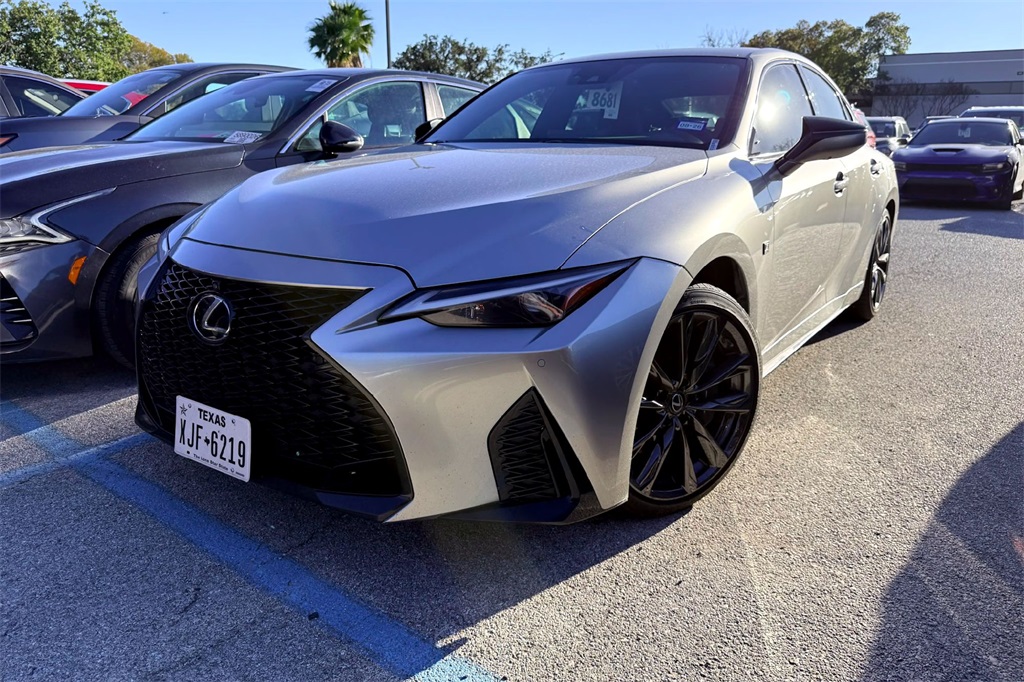2021 Lexus IS 350 F SPORT's photo