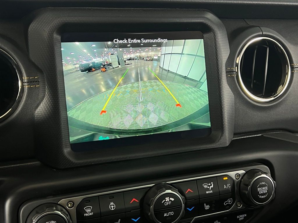 2022 Jeep Wrangler Unlimited Sahara High Altitude 4xe photo 16