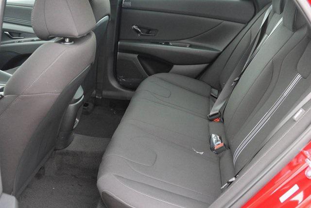 New 2025 Red Hyundai SEL Convenience image 10