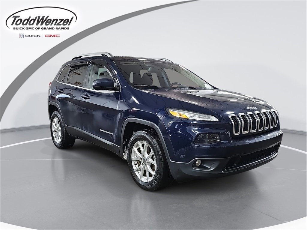 2016 Jeep Cherokee Latitude's photo