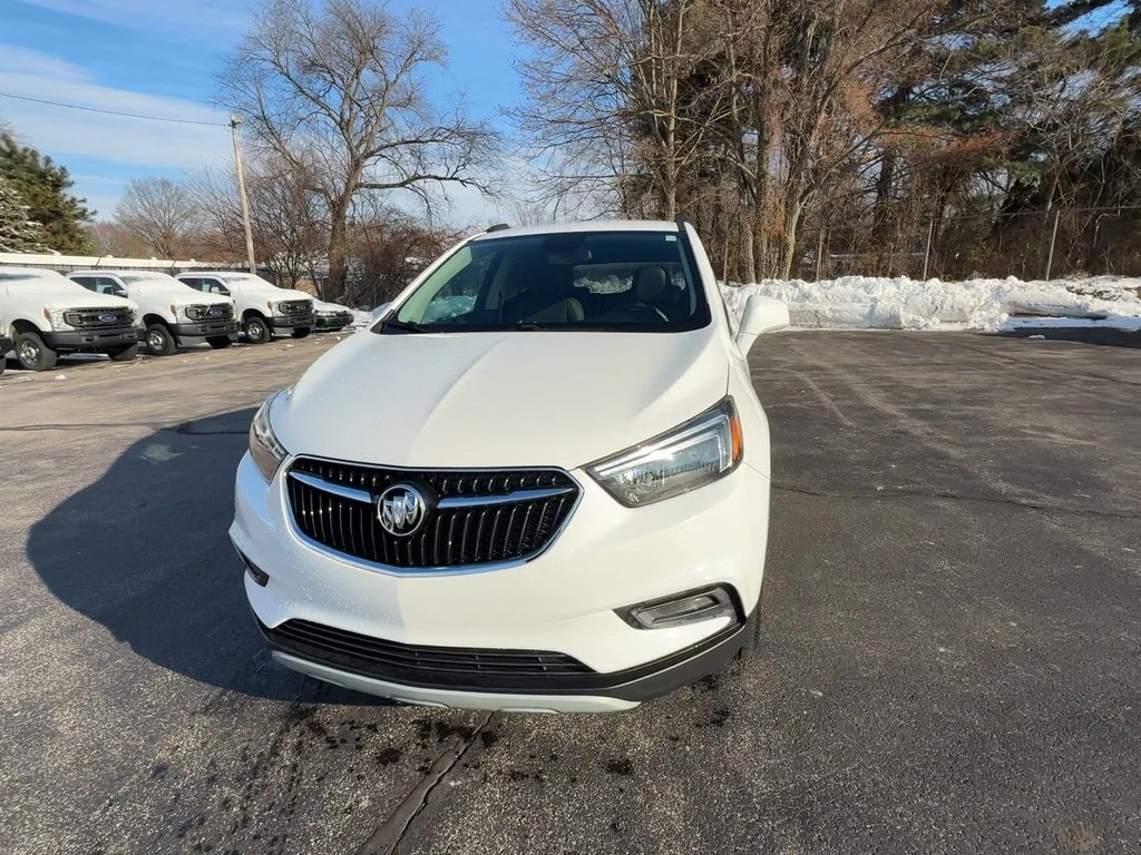 2022 Buick Encore Preferred photo 3