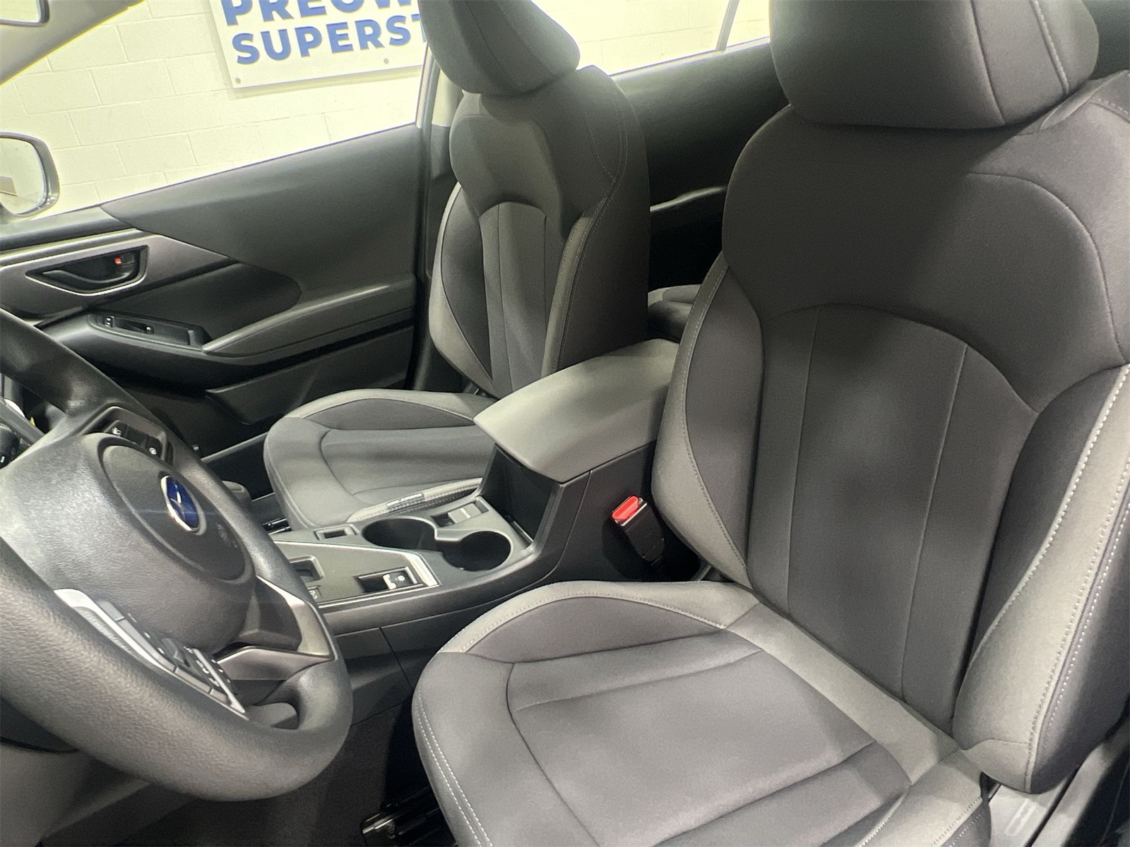 2025 Subaru Impreza Base photo 11