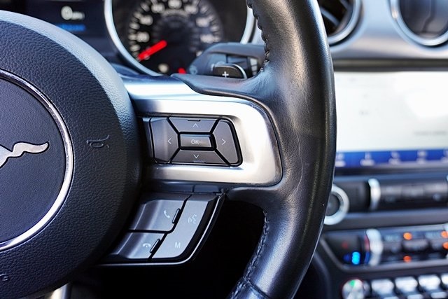 Used 2020 White Ford GT Premium image 30