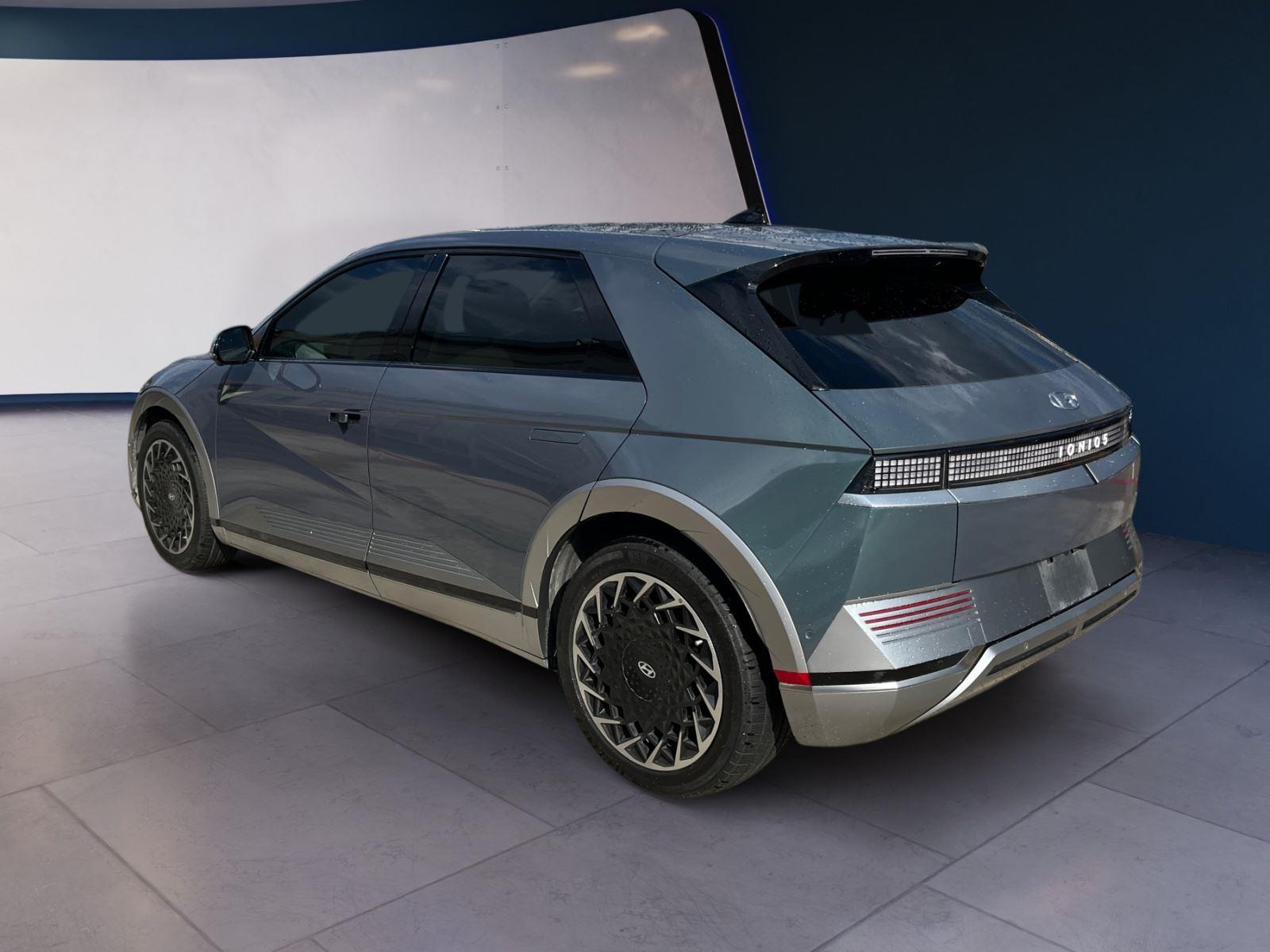 2024 Hyundai Ioniq 5 Limited photo 3