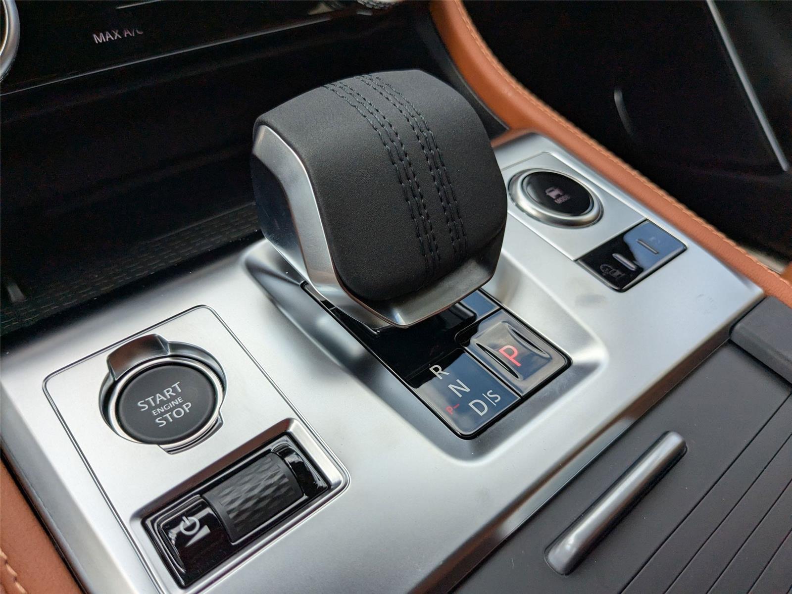 2026 Jaguar F-PACE P250 R-Dynamic S photo 23
