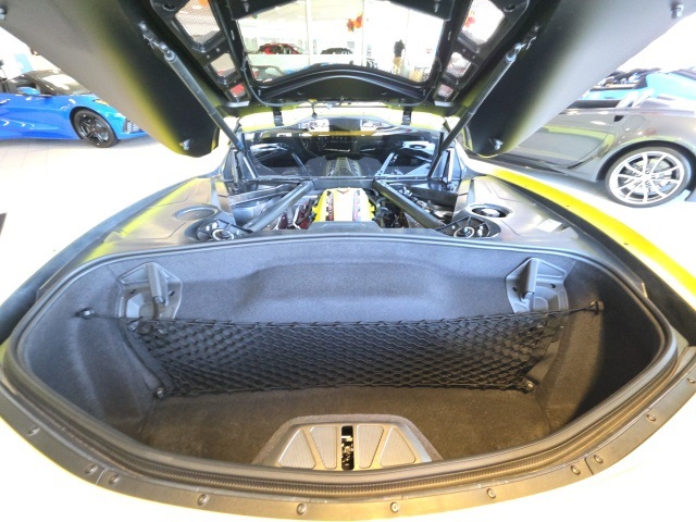 2020 Chevrolet Corvette Stingray 2LT photo 8