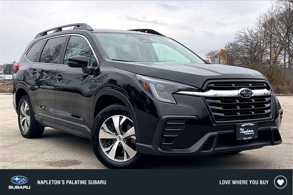 2023 Subaru Ascent Premium's photo