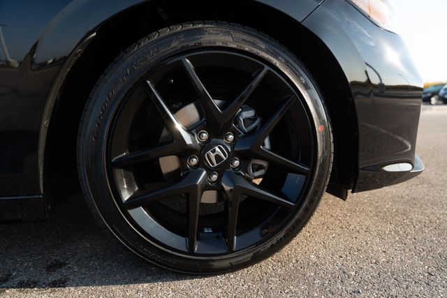 2026 Honda Civic Sport photo 9