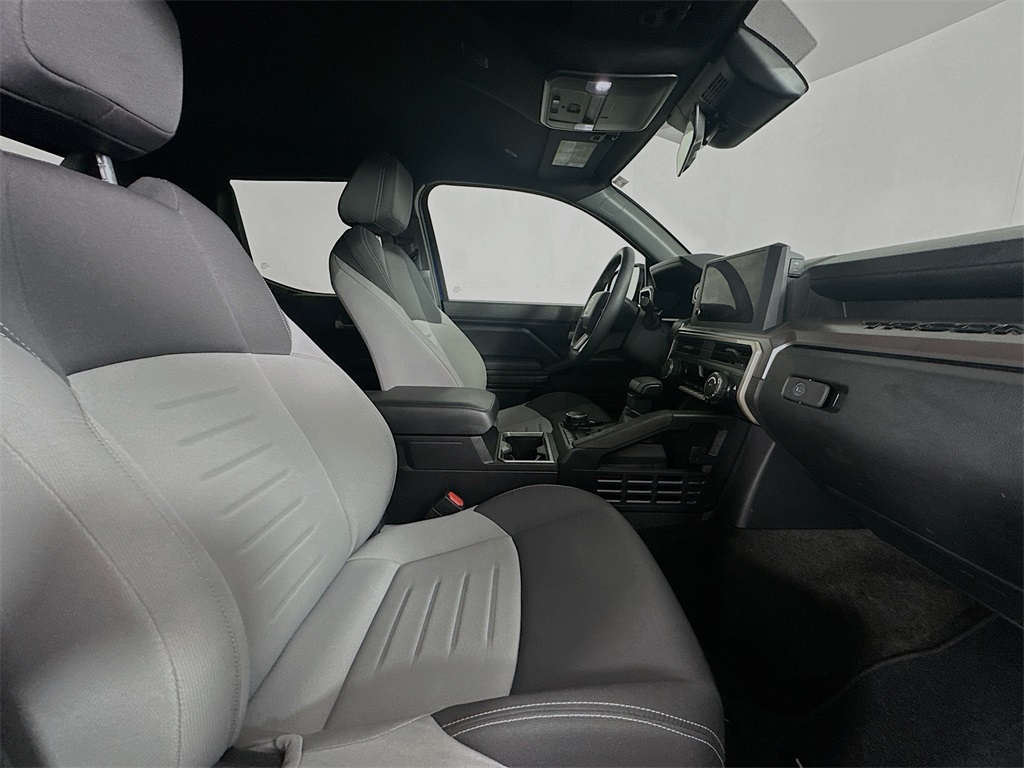 2024 Toyota Tacoma TRD Sport photo 23