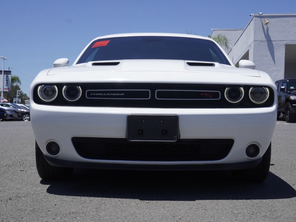 2015 Dodge Challenger R/T Plus photo 8