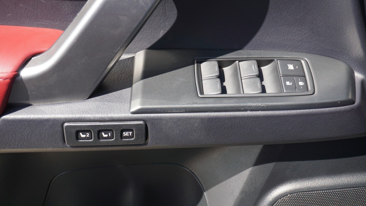 2023 Lexus GX Premium photo 22