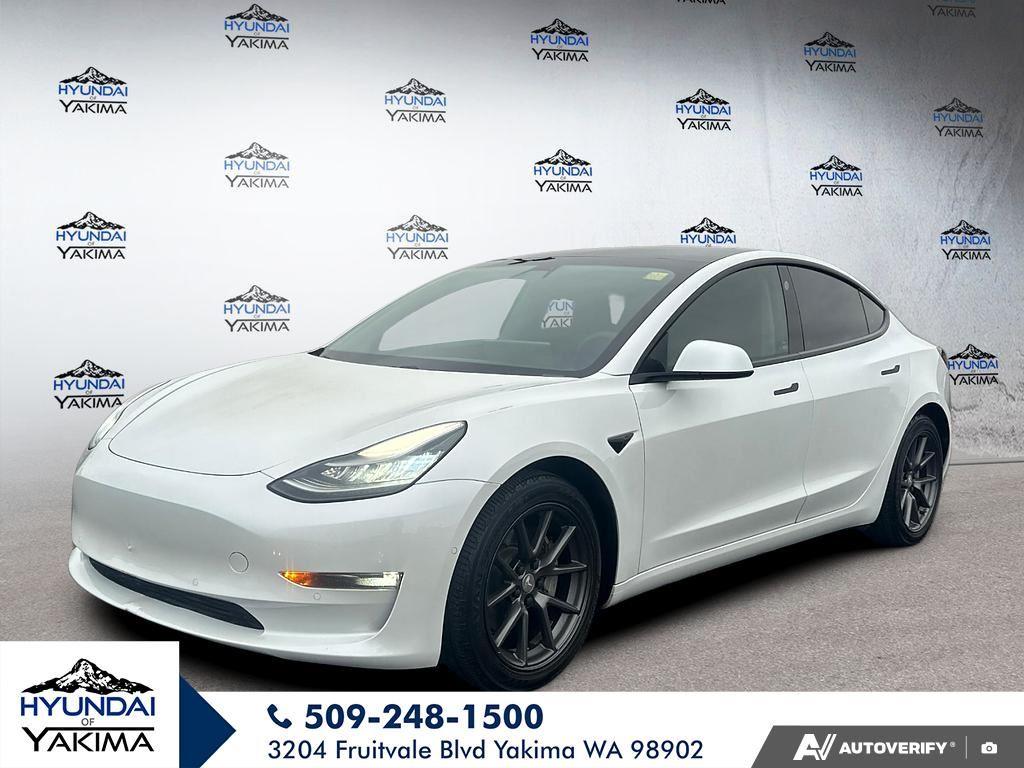 2021 Tesla Model 3 Base's photo