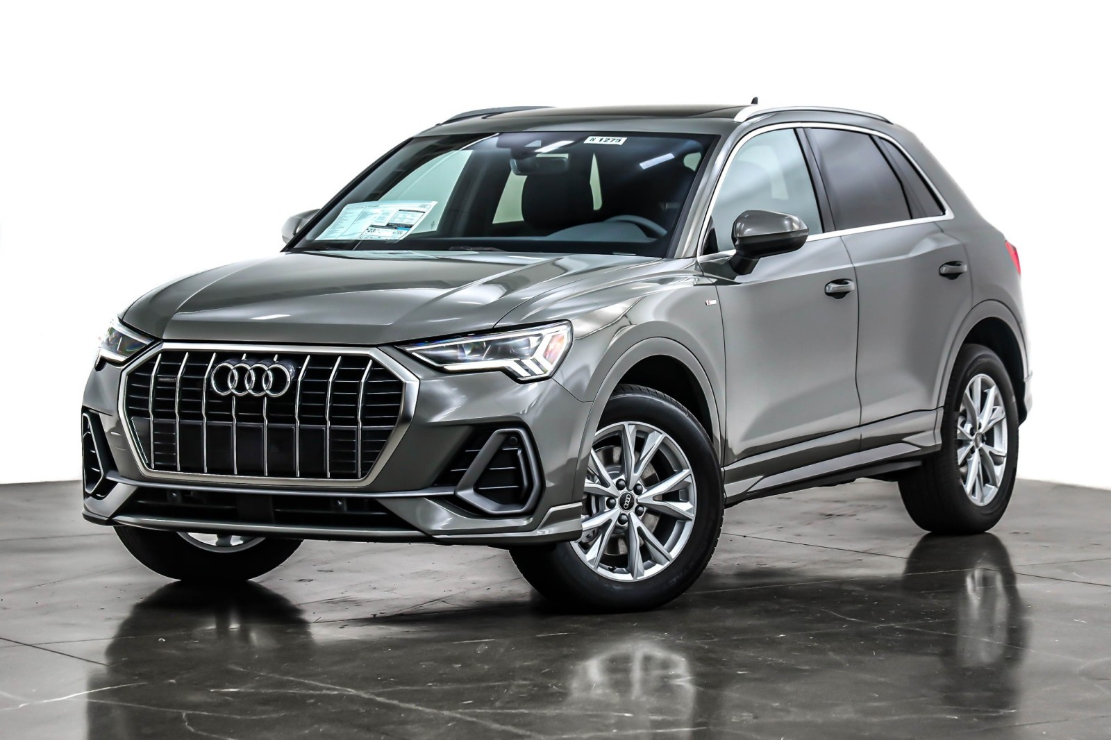 2025 Audi Q3 S Line Premium