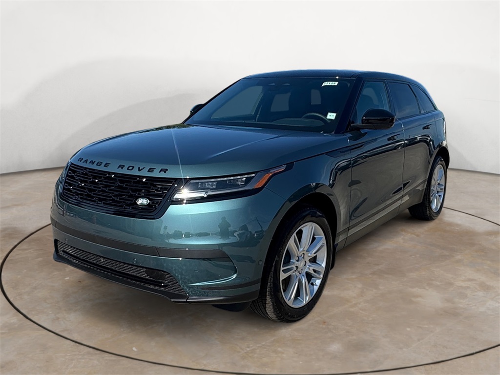 2026 Land Rover Range Rover Velar S's photo