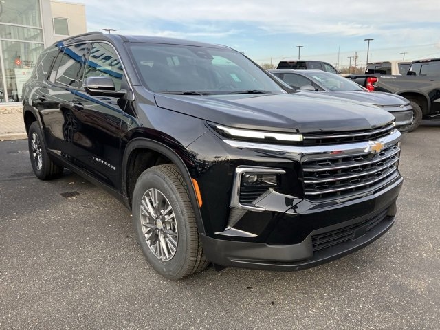 2026 Chevrolet Traverse LT's photo