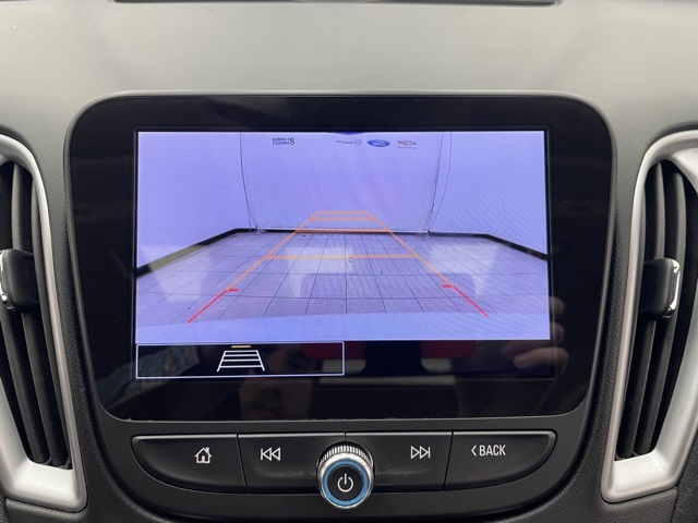 2023 Chevrolet Malibu 1LT photo 4