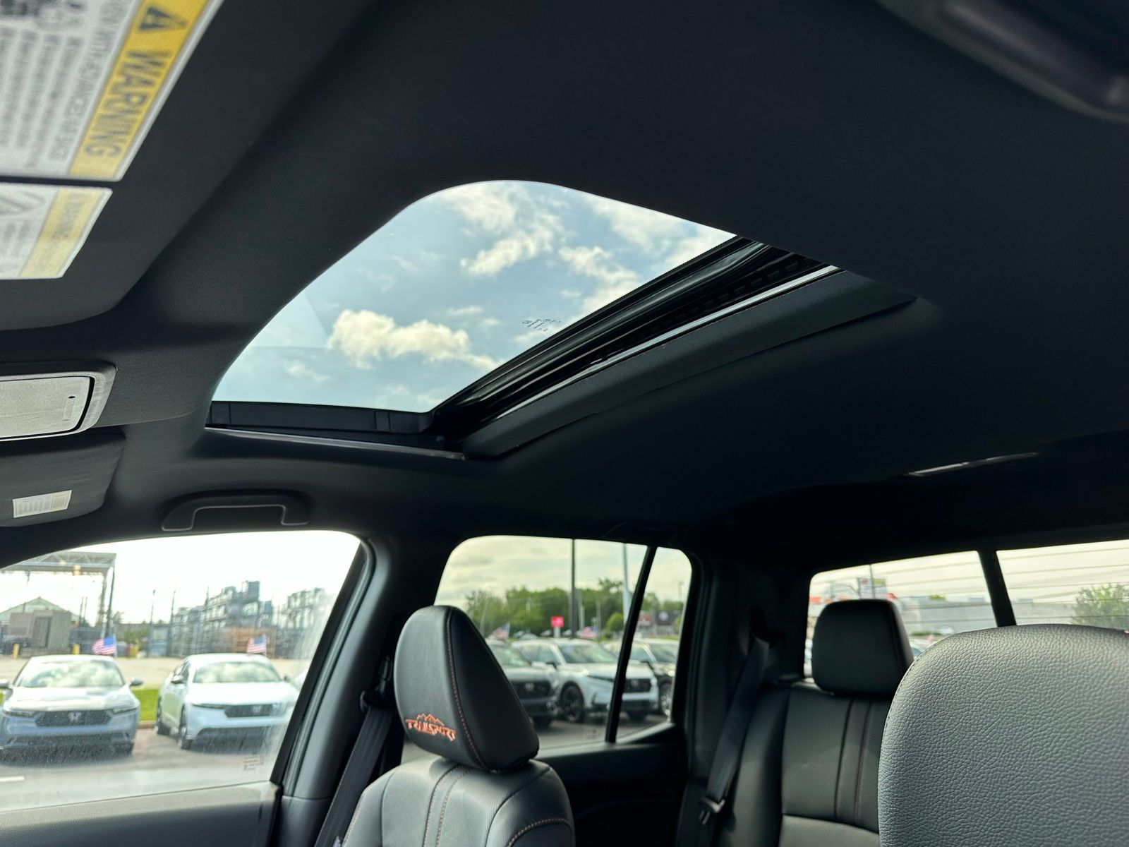 2025 Honda Ridgeline TrailSport photo 17