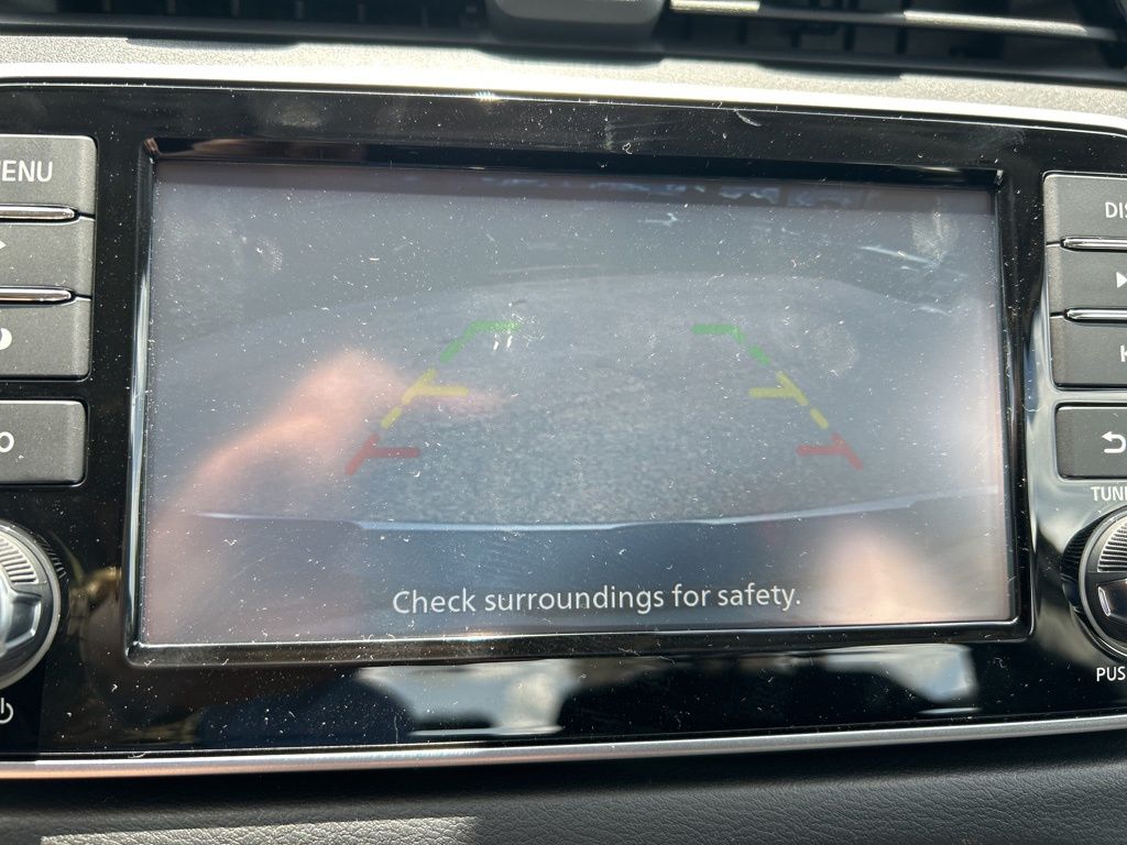 2025 Nissan Versa S photo 24