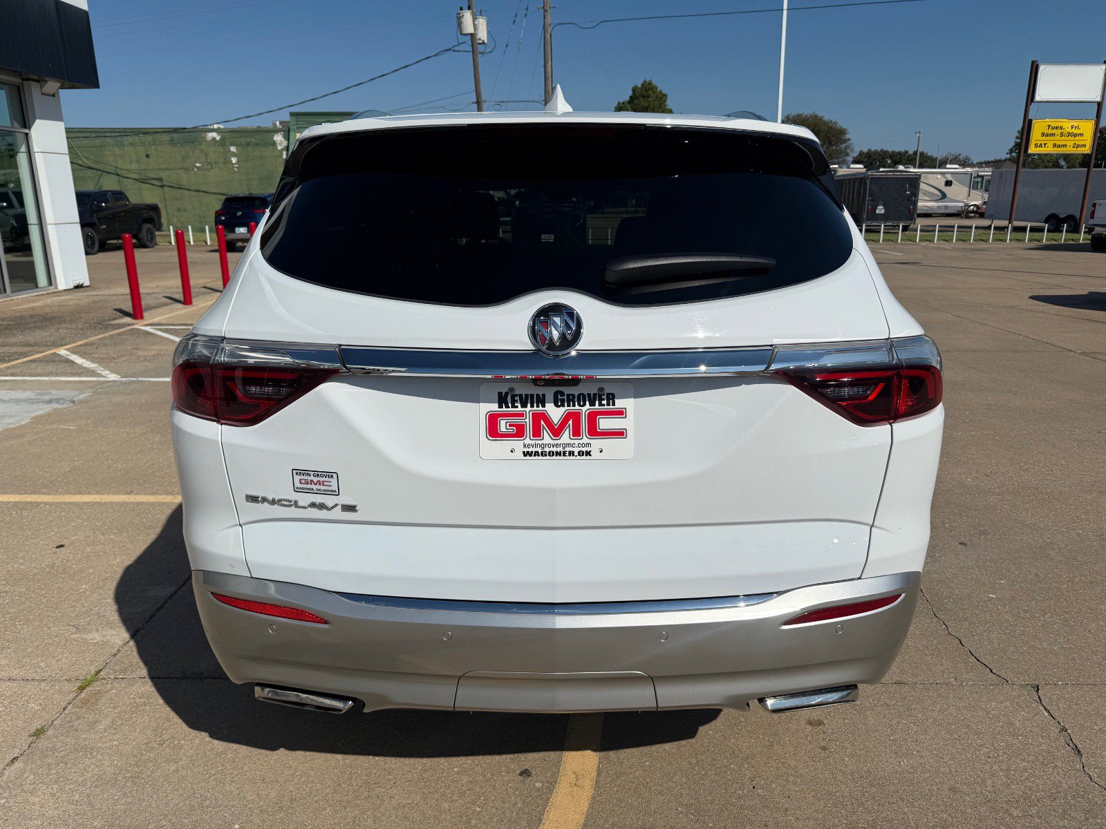 2024 Buick Enclave Premium photo 3