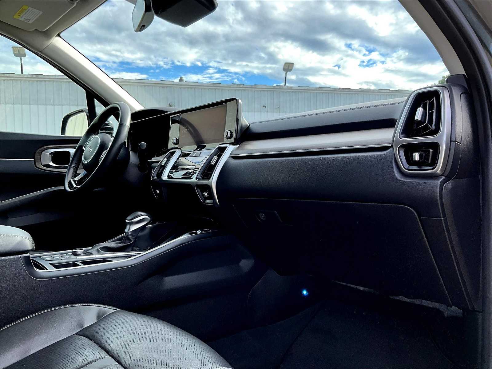 2022 Kia Sorento X-Line S photo 14