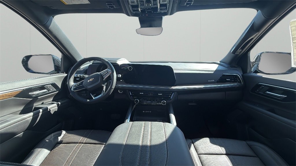2026 Chevrolet Tahoe High Country photo 18