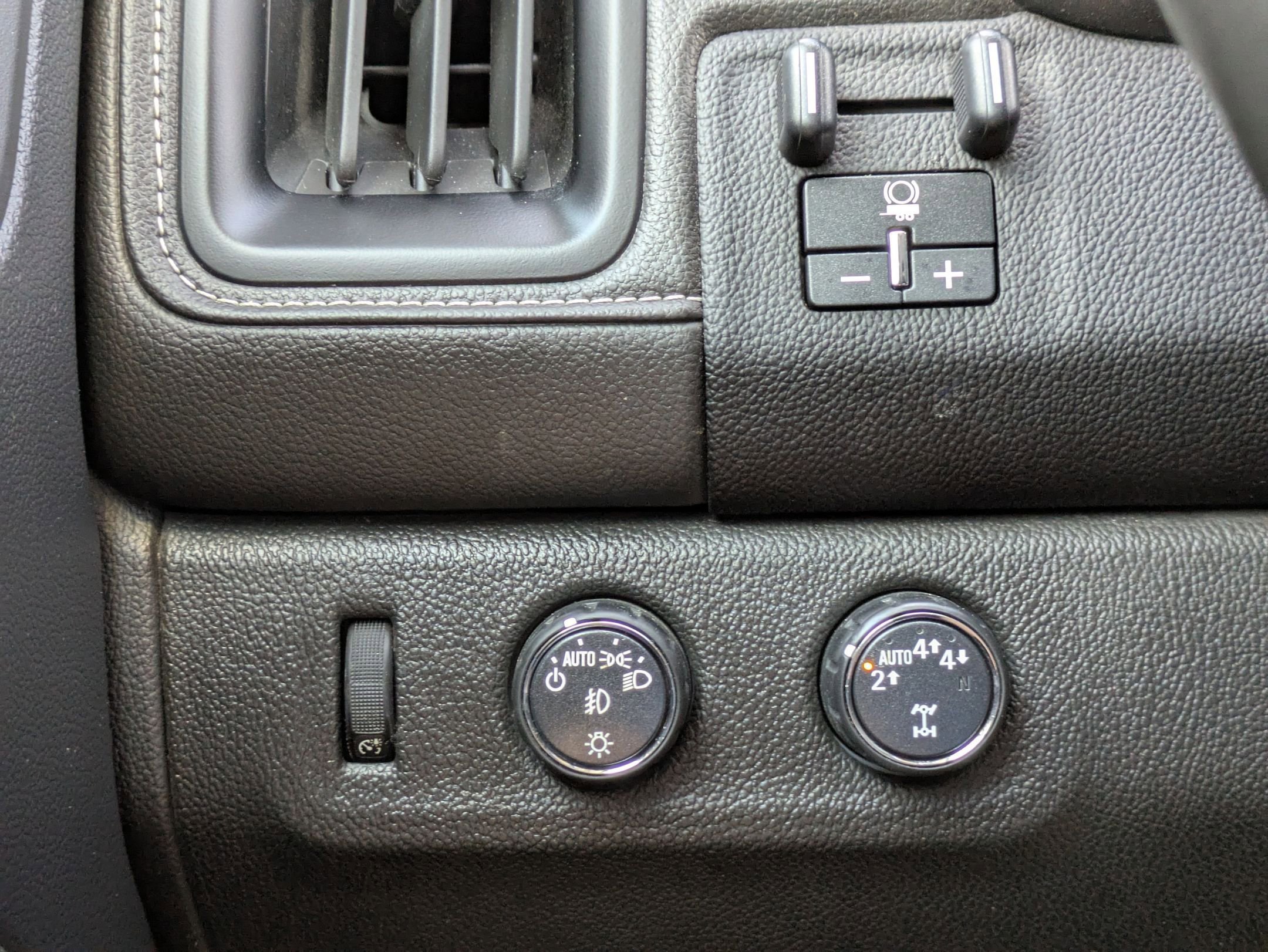 2019 Gmc Canyon Denali photo 24