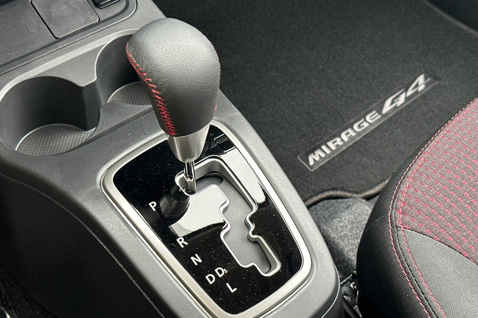 2024 Mitsubishi Mirage G4 Black Edition photo 19