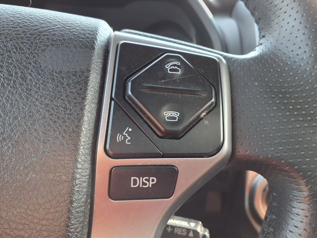2016 Toyota 4Runner SR5 photo 21