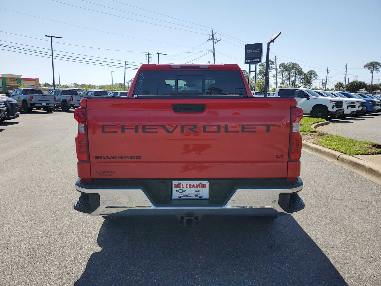 2025 Chevrolet Silverado 1500 LT photo 4